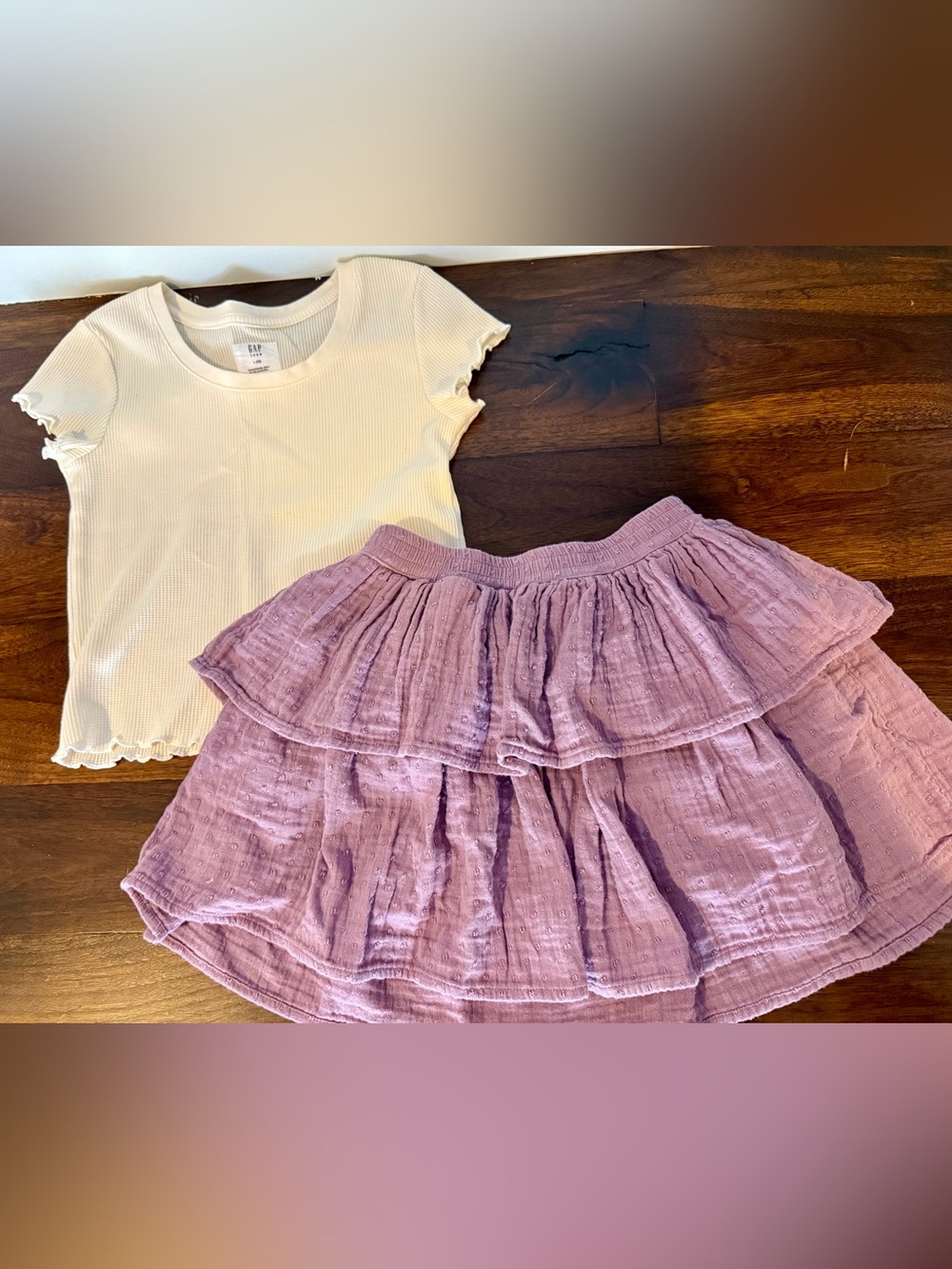 GAP Cream Ribbed Short Sleeve Top with Lavender Tiered Skirt